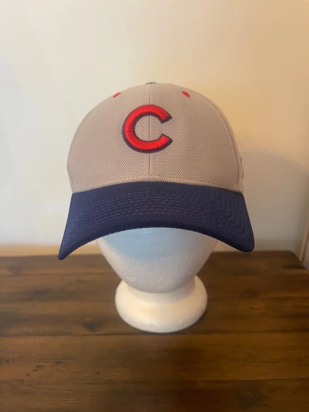 MLB Chicago Cubs New Era Baseball Hat Small Medium